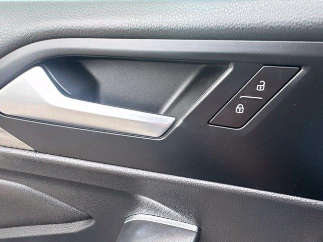 Volkswagen Jetta  2019
