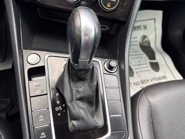 Volkswagen Jetta  2019