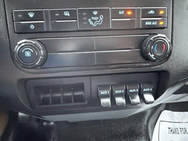 Ford Super Duty F-250 SRW  2014