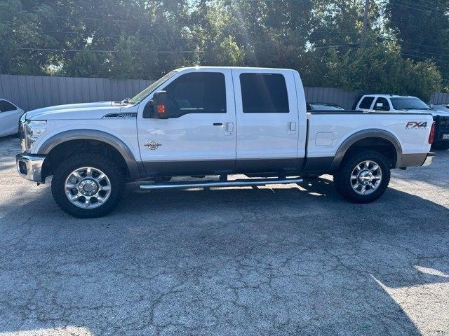2011 Ford Super Duty F-250 SRW Lariat