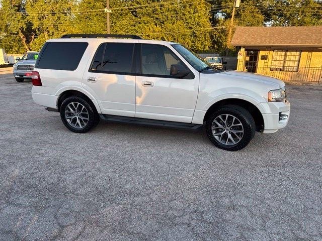 Ford Expedition  2017