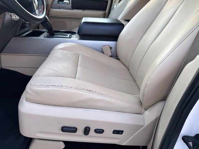 Ford Expedition  2017