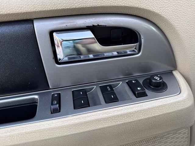 Ford Expedition  2017