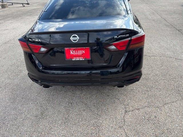 Nissan Altima  2019