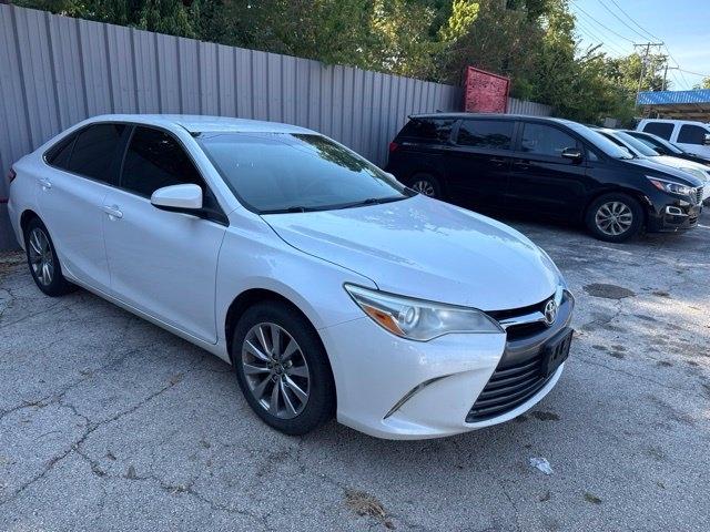 Toyota Camry  2016