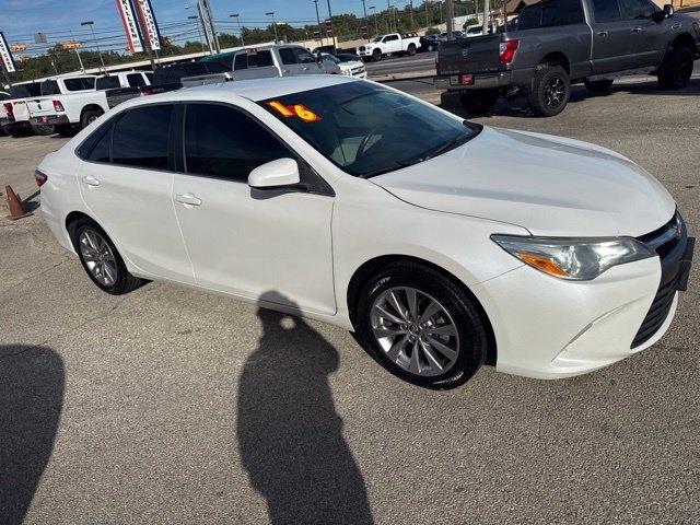 Toyota Camry  2016