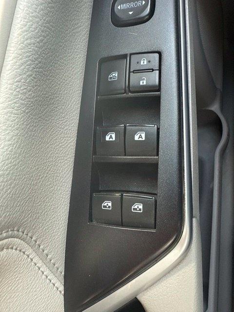 Toyota Camry  2016