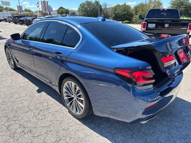 BMW 5 Series  2021