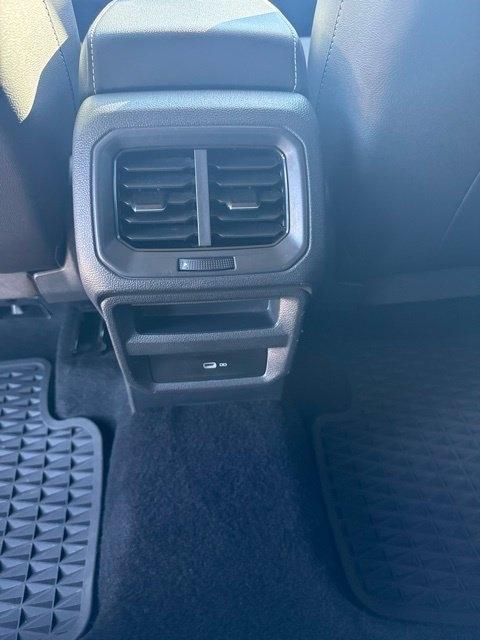 Volkswagen Taos  2023