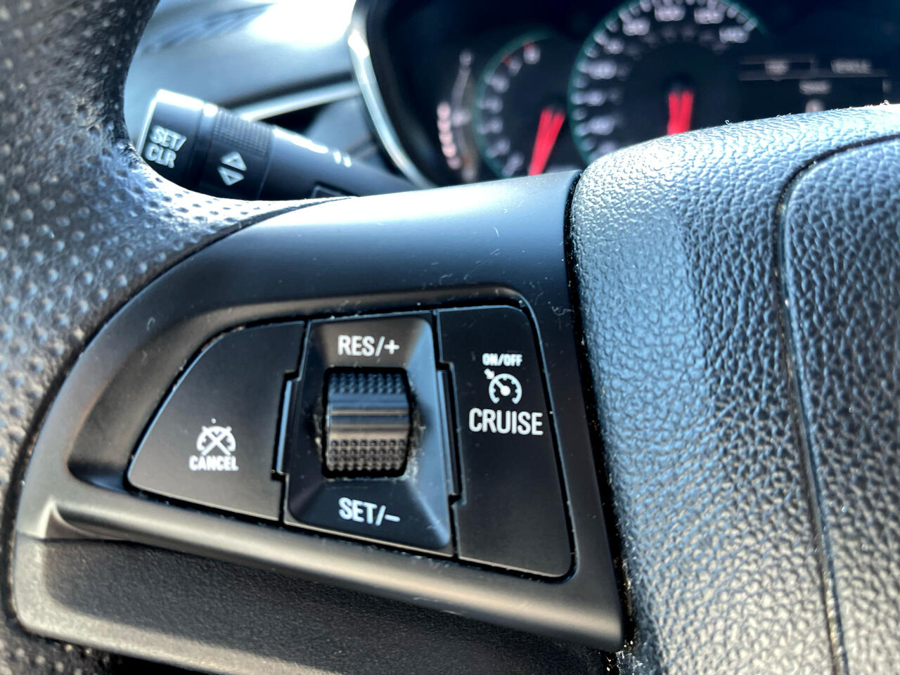 2018 Chevrolet Trax LT photo 19