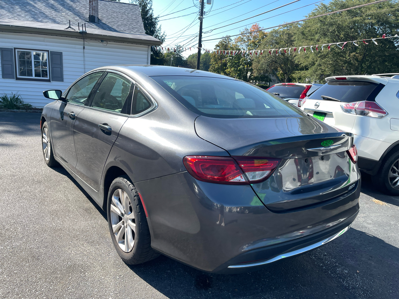 2015 Chrysler 200 Limited photo 4