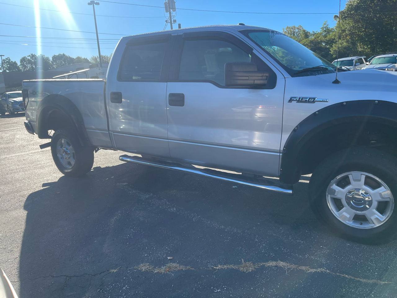 2013 Ford F-150 XLT photo 4