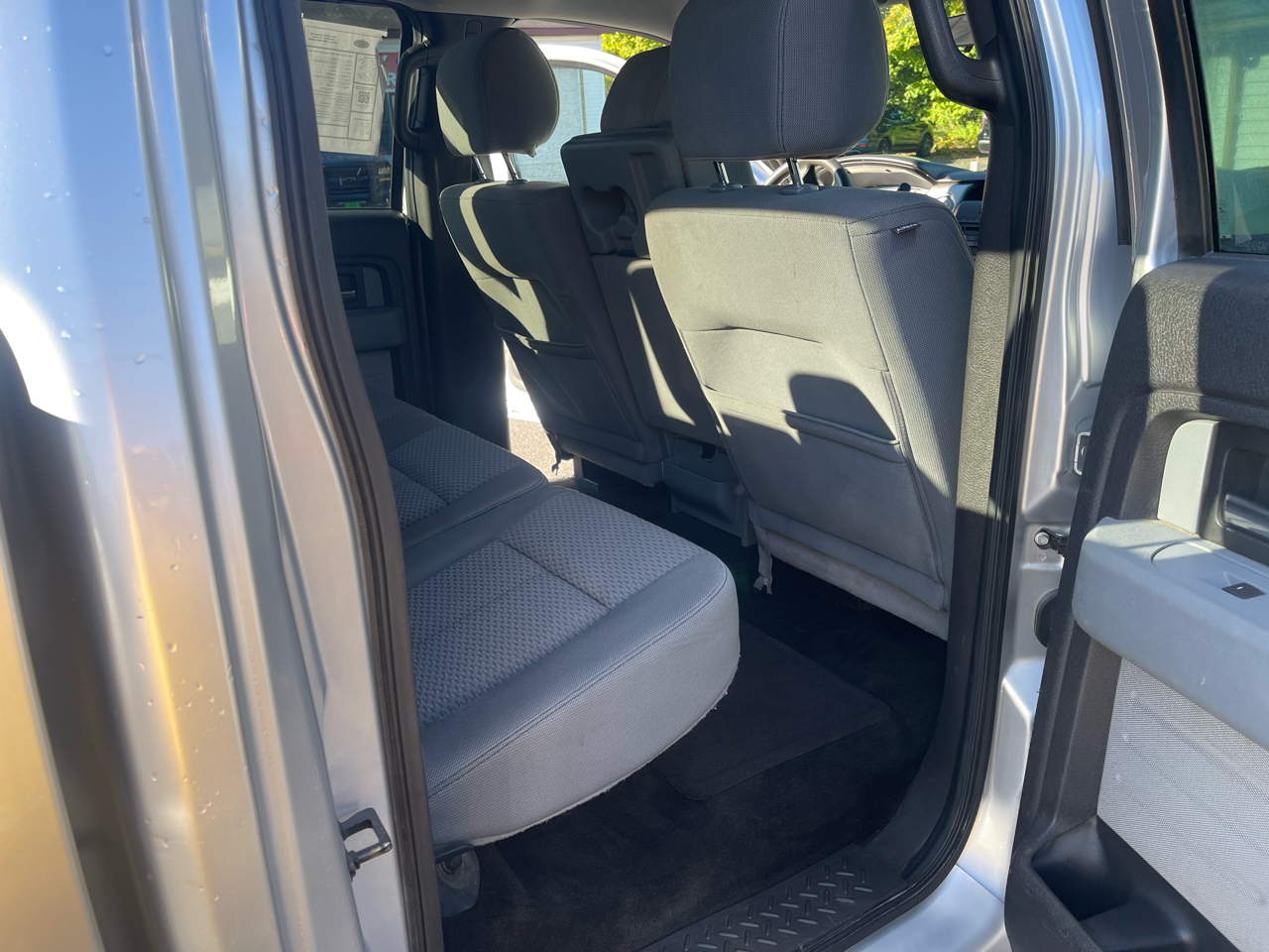 2013 Ford F-150 XLT photo 24