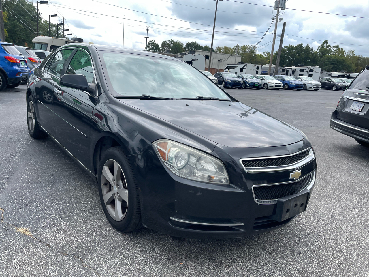 2012 Chevrolet Malibu 1LT photo 2