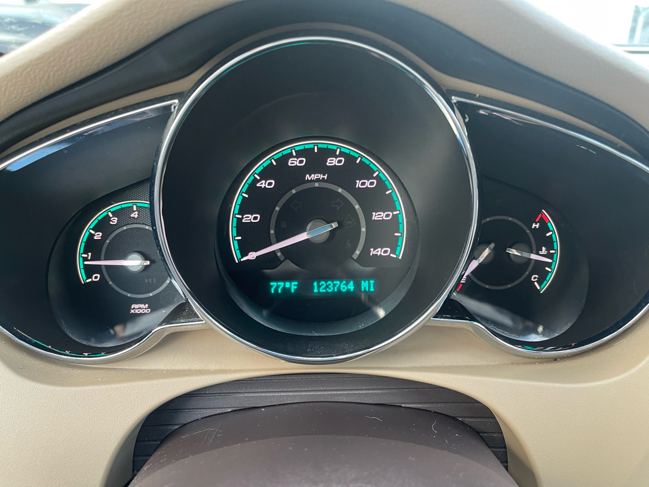 2012 Chevrolet Malibu 1LT photo 12