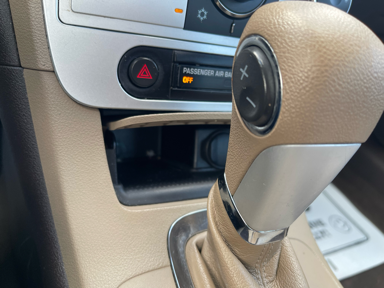2012 Chevrolet Malibu 1LT photo 17