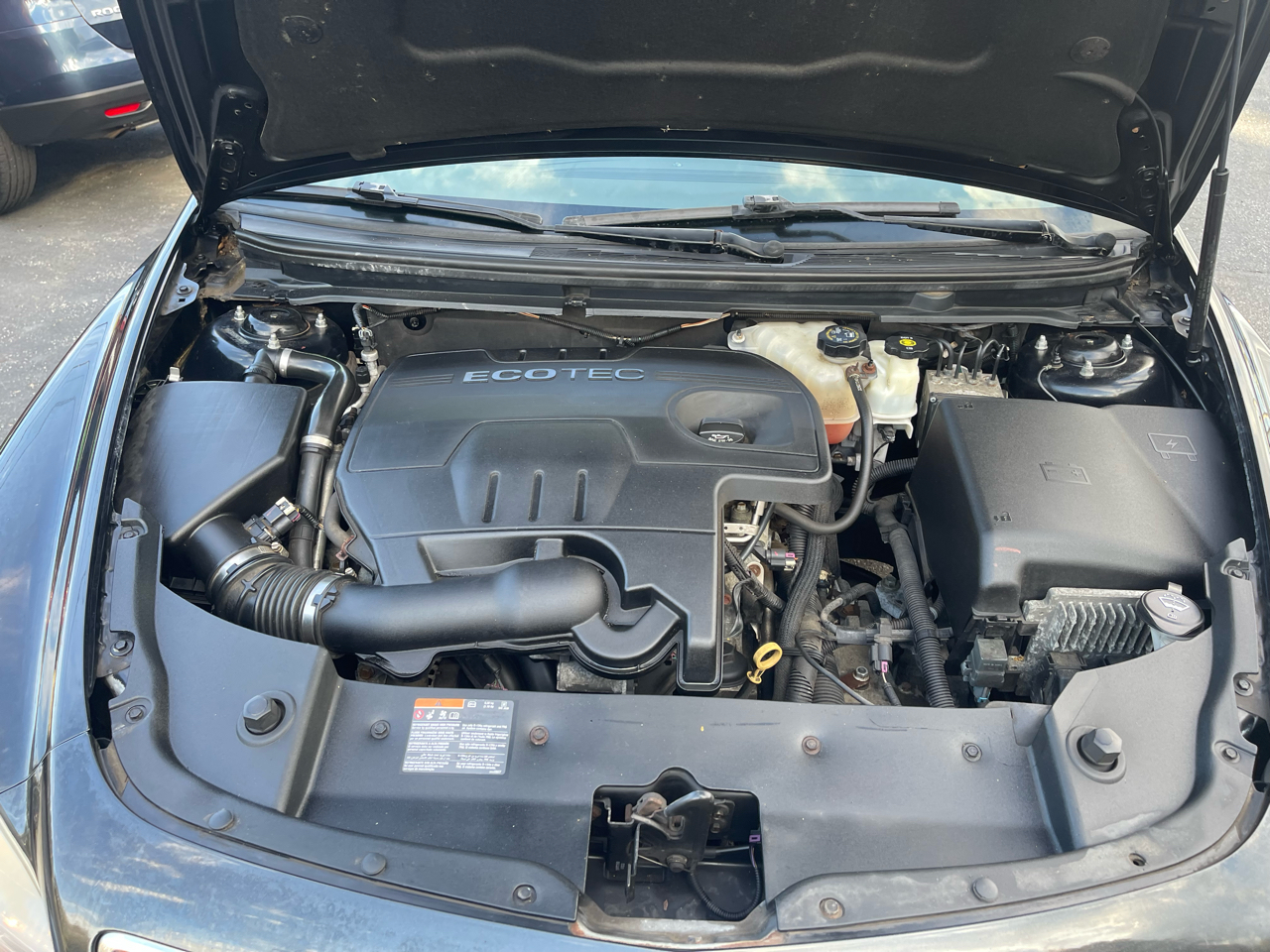 2012 Chevrolet Malibu 1LT photo 30