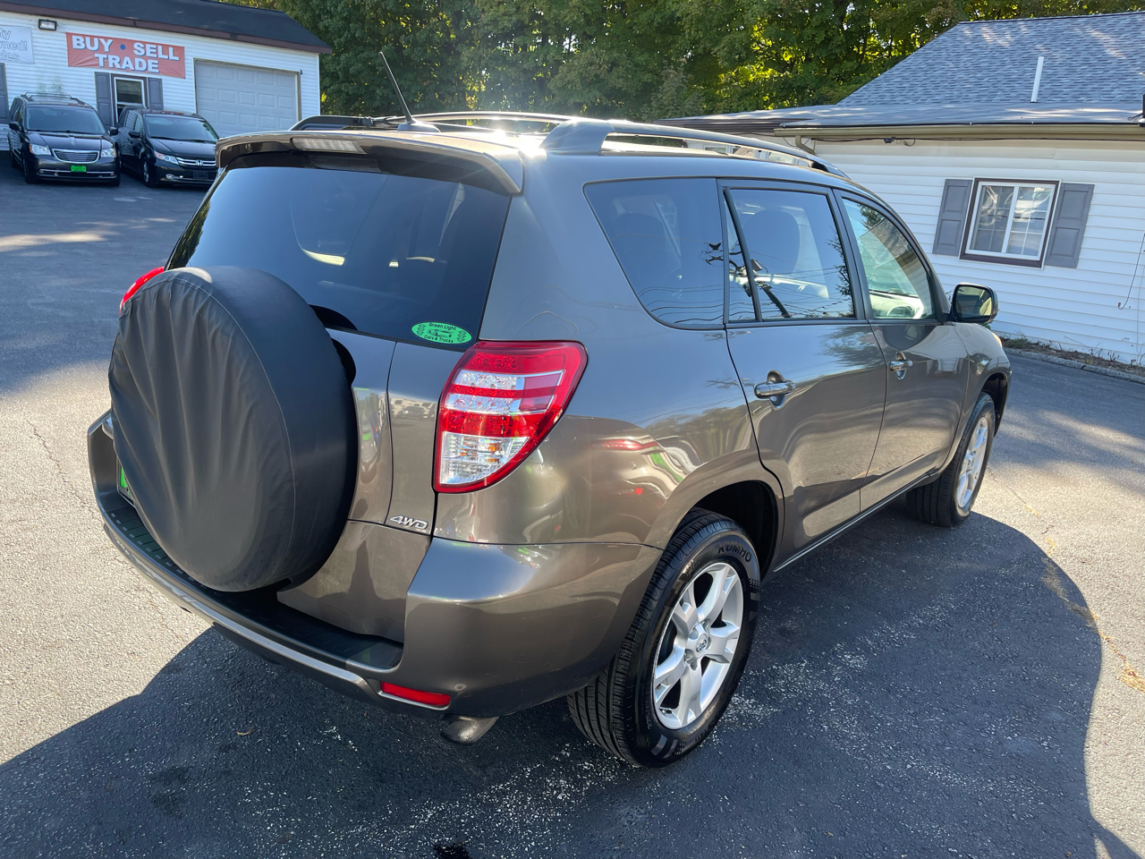 2012 Toyota RAV4 photo 4
