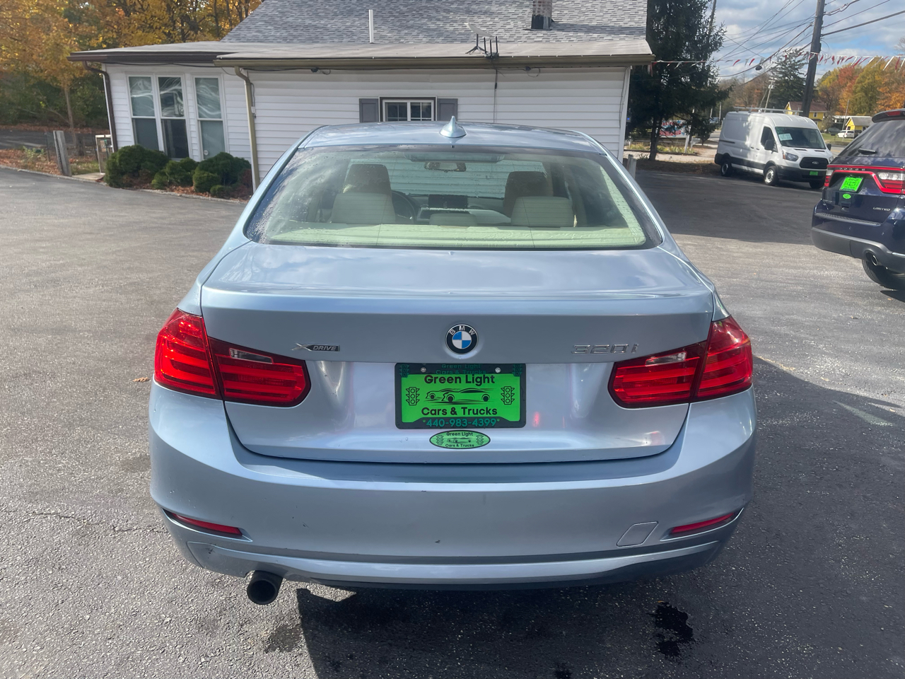 BMW 3 Series 4dr Sdn 320i xDrive AWD 2015 BMW 3 Series 4dr Sdn 320i xDrive AWD 2015