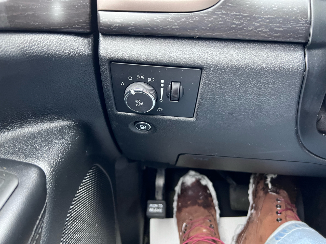 Jeep Grand Cherokee 4WD 4dr Laredo 2014