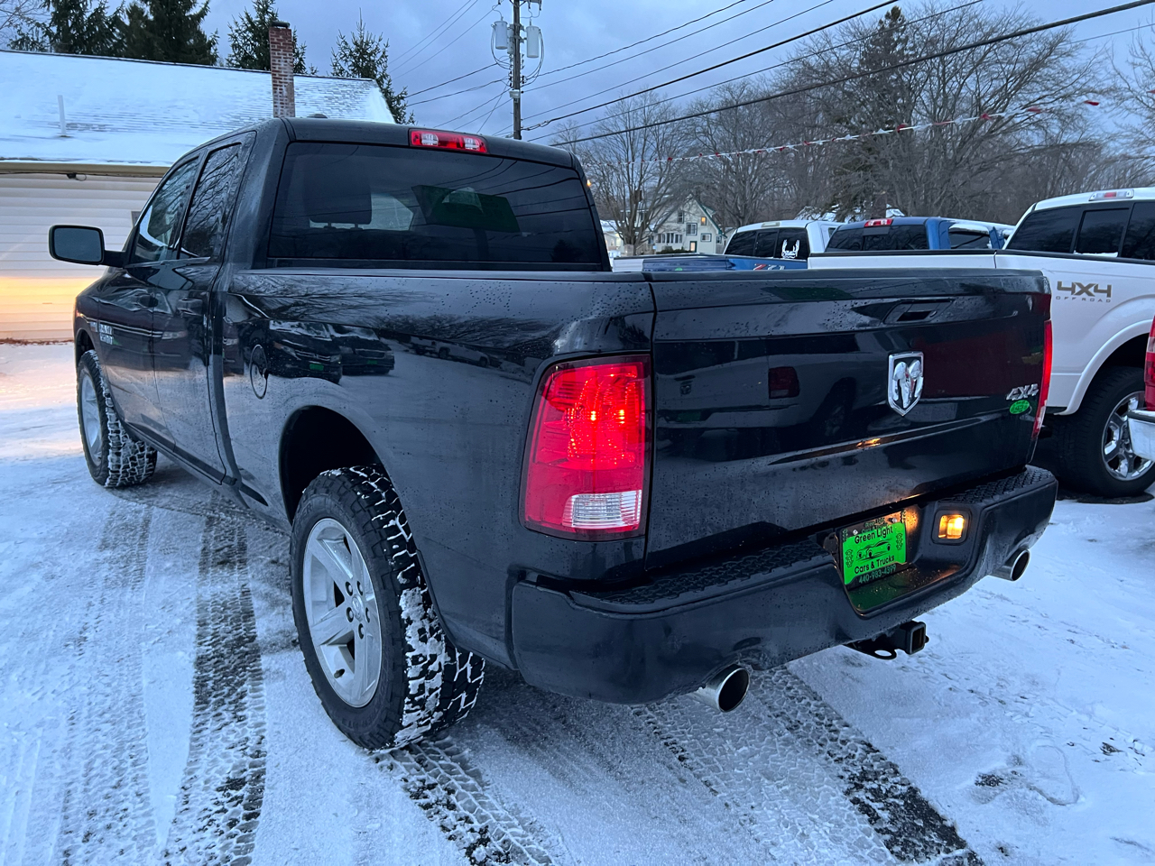 RAM 1500 4WD Quad Cab 140.5" Express 2014
