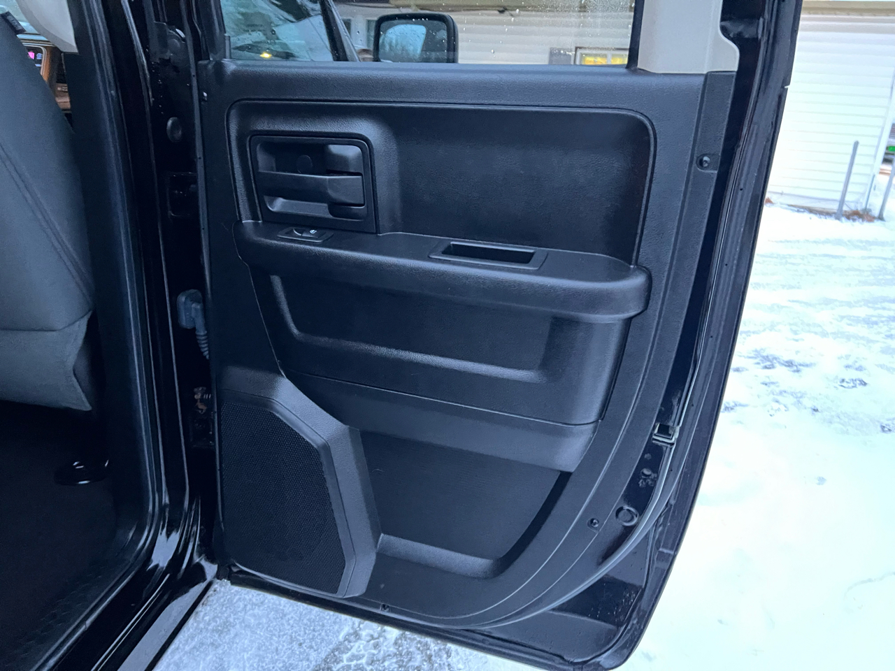 RAM 1500 4WD Quad Cab 140.5" Express 2014