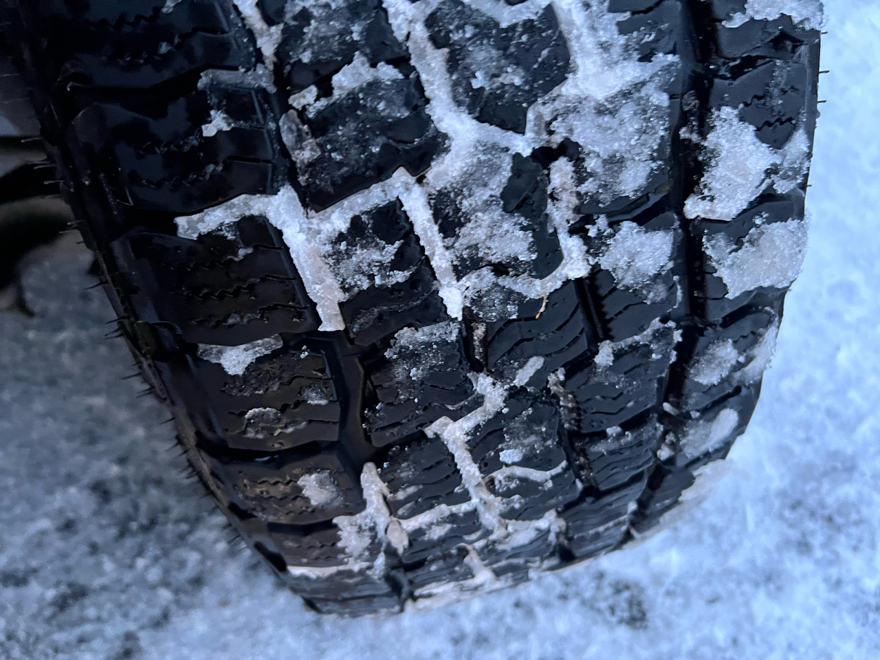 RAM 1500 4WD Quad Cab 140.5" Express 2014