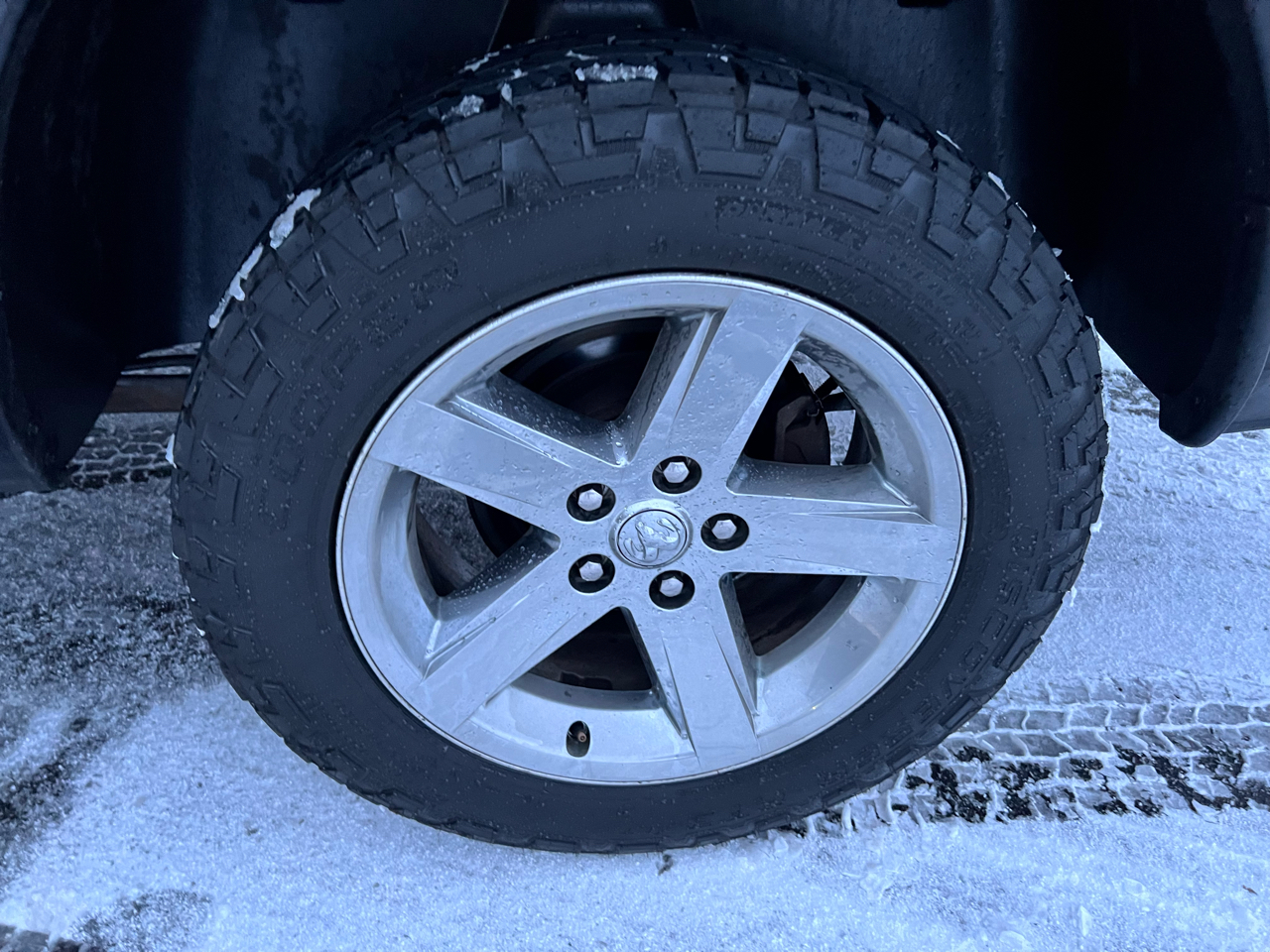 RAM 1500 4WD Quad Cab 140.5" Express 2014