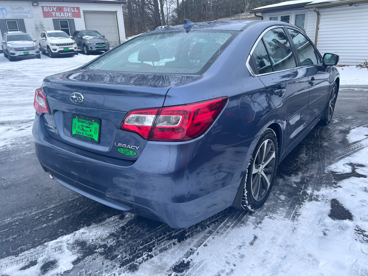 Subaru Legacy 4dr Sdn 2.5i Limited 2016