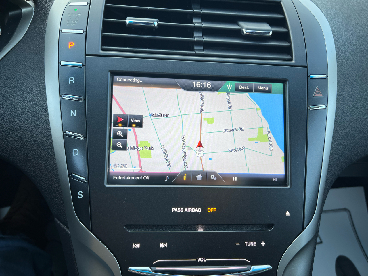 Lincoln MKZ 4dr Sdn FWD 2013