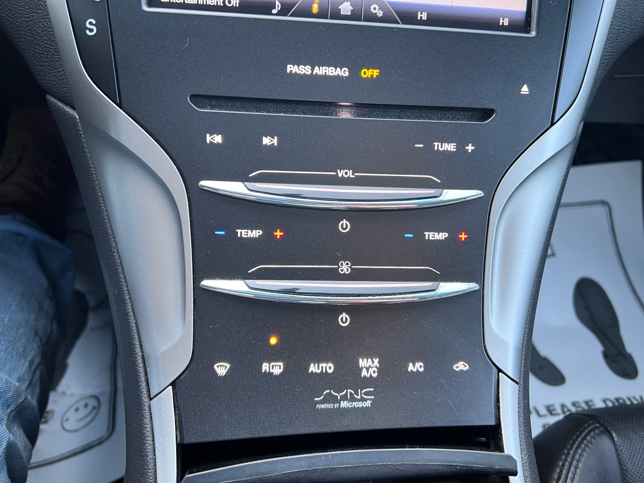 Lincoln MKZ 4dr Sdn FWD 2013