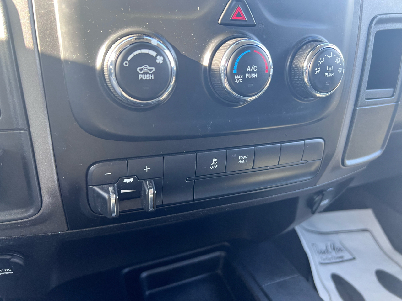 RAM 3500 4WD Crew Cab 149" Laramie Longhorn 2014