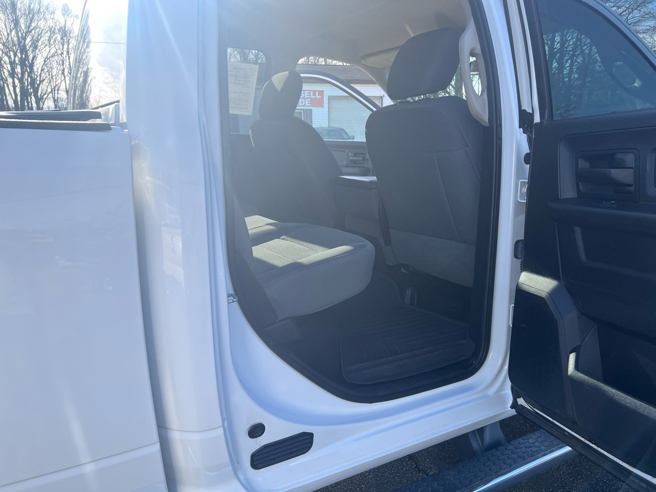 RAM 3500 4WD Crew Cab 149" Laramie Longhorn 2014