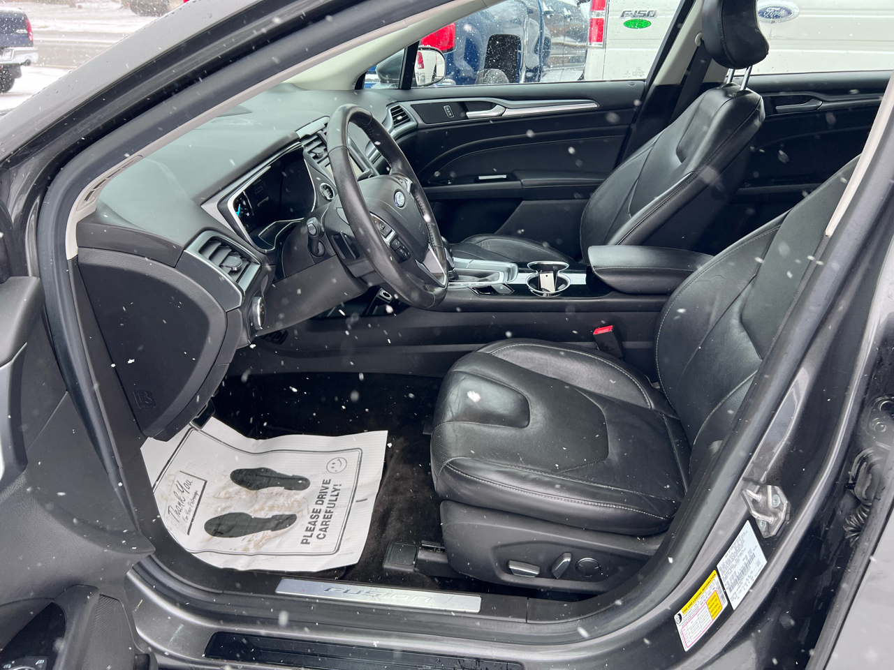 Ford Fusion 4dr Sdn Titanium FWD 2015