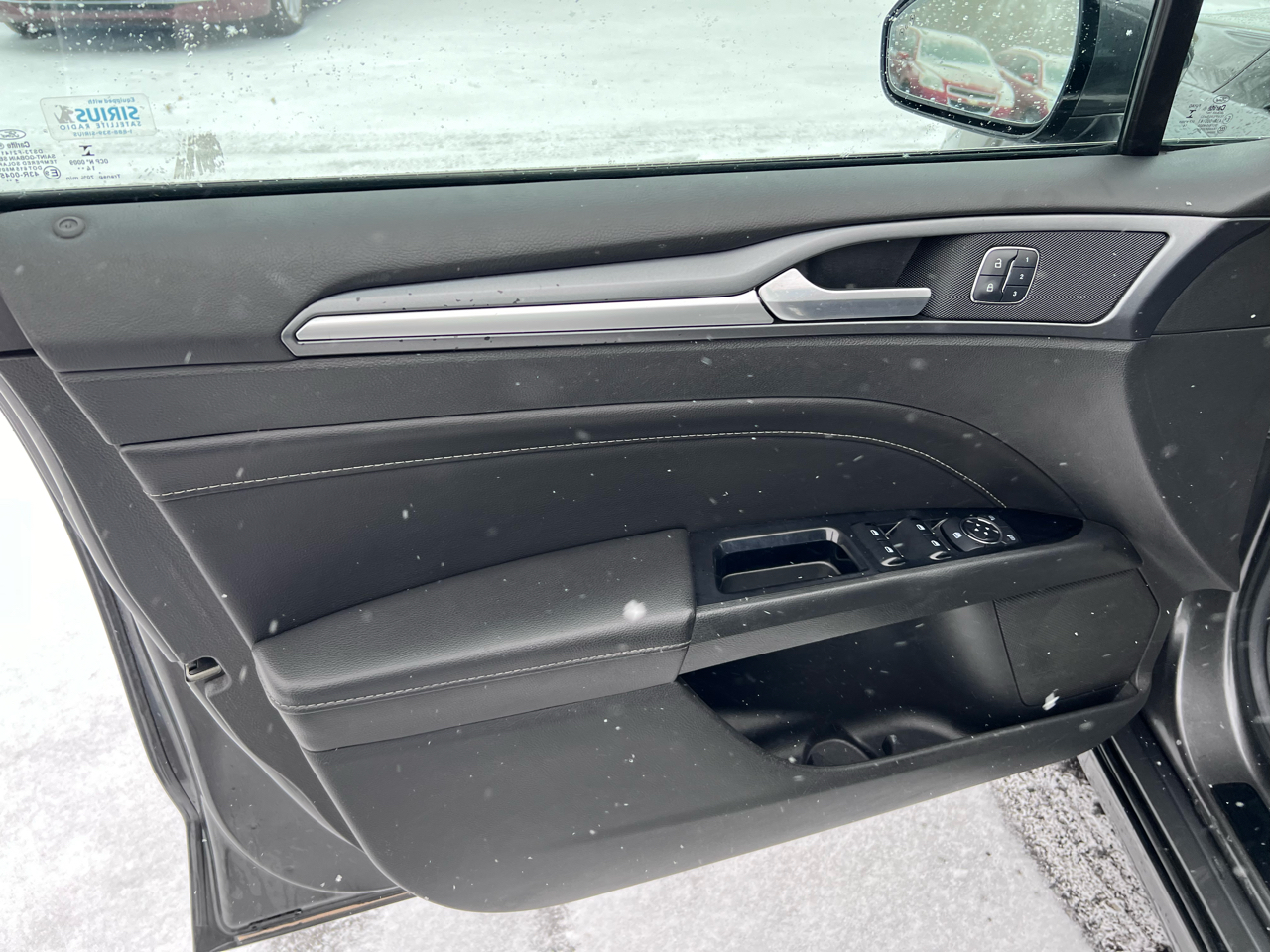 Ford Fusion 4dr Sdn Titanium FWD 2015