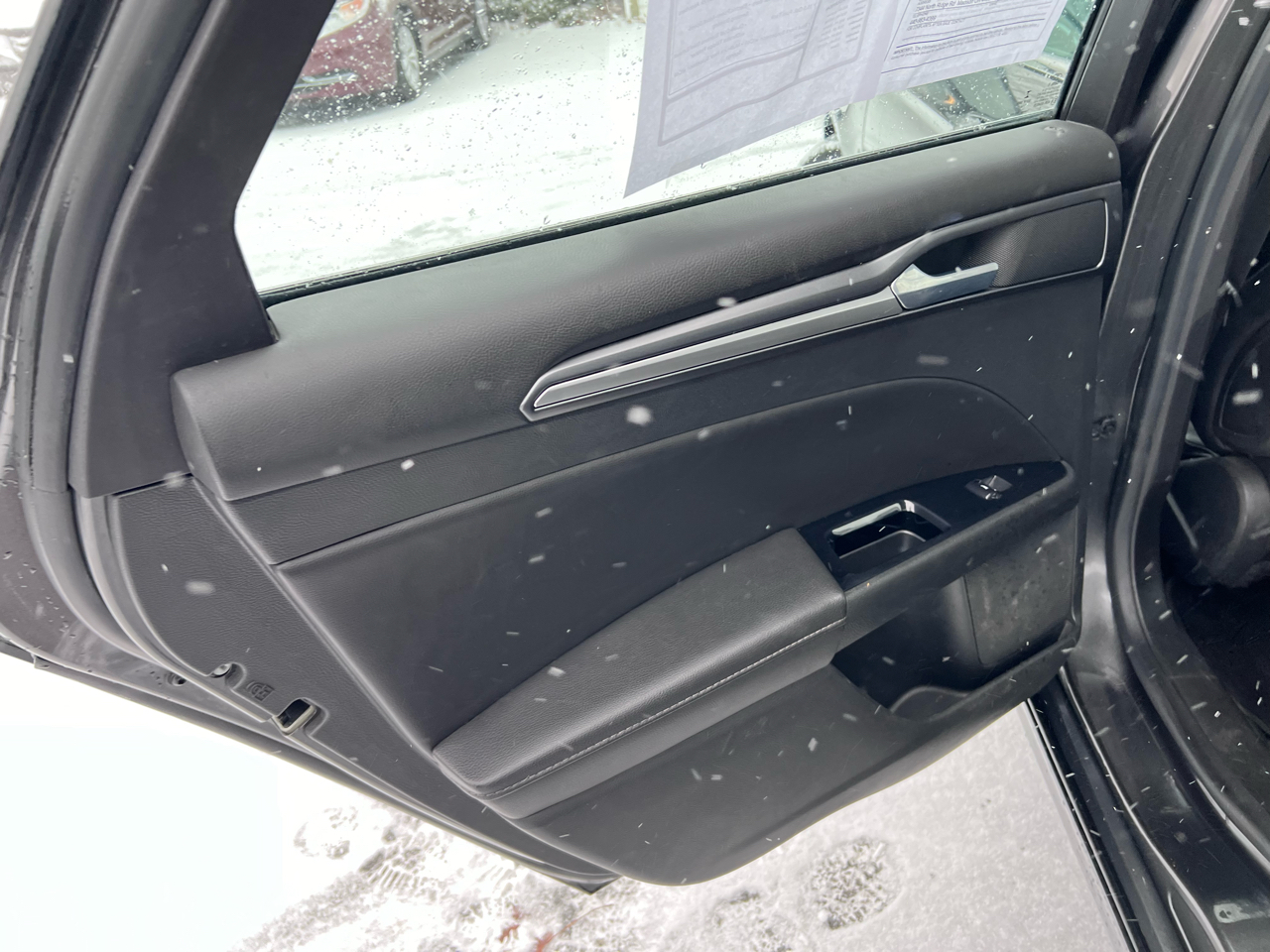 Ford Fusion 4dr Sdn Titanium FWD 2015