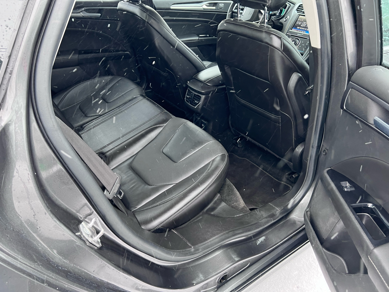 Ford Fusion 4dr Sdn Titanium FWD 2015