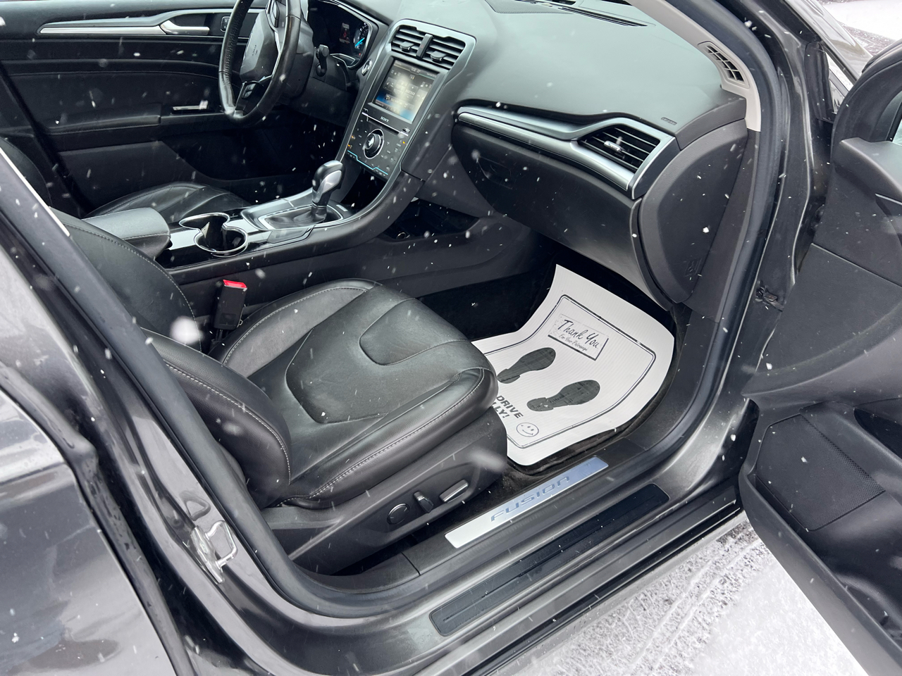 Ford Fusion 4dr Sdn Titanium FWD 2015