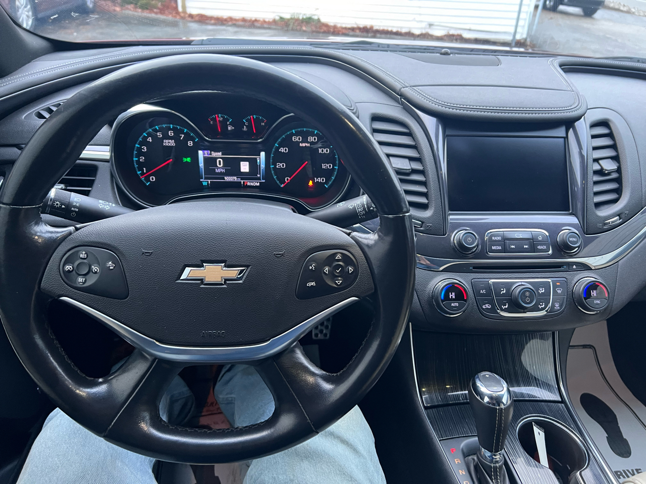 Chevrolet Impala 4dr Sdn LT w/1LT 2017