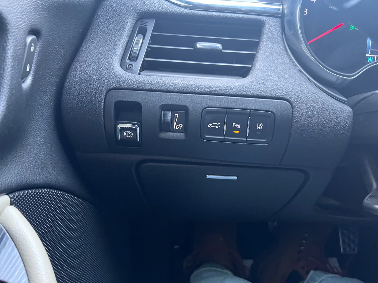 Chevrolet Impala 4dr Sdn LT w/1LT 2017