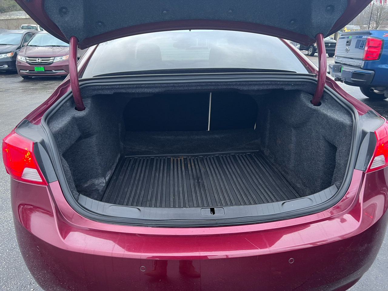 Chevrolet Impala 4dr Sdn LT w/1LT 2017