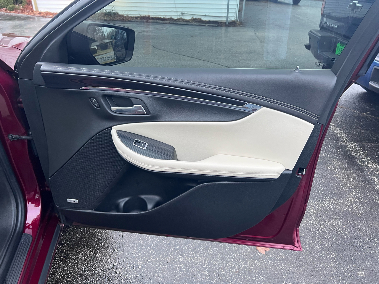 Chevrolet Impala 4dr Sdn LT w/1LT 2017