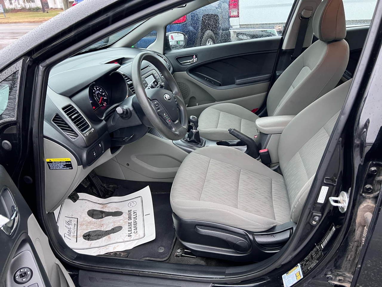 Kia Forte 4dr Sdn Man LX 2016