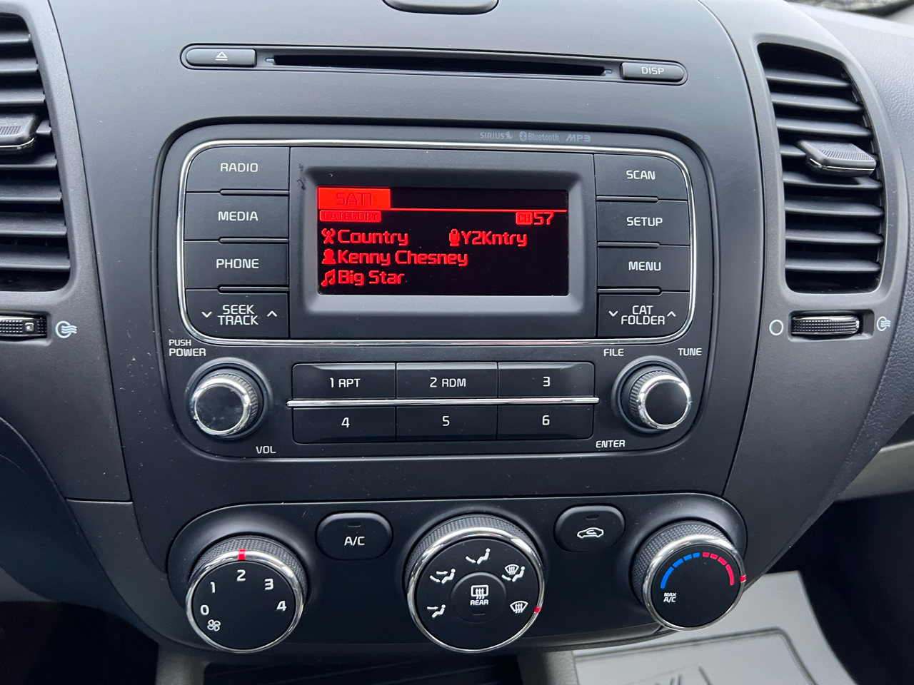 Kia Forte 4dr Sdn Man LX 2016