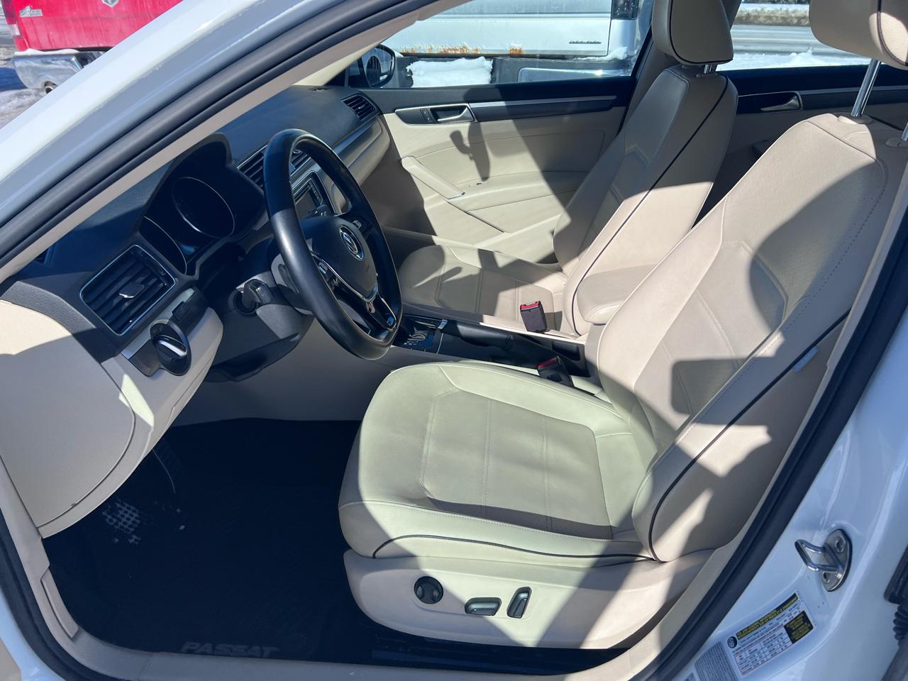 Volkswagen Passat 2.0T S Auto 2018