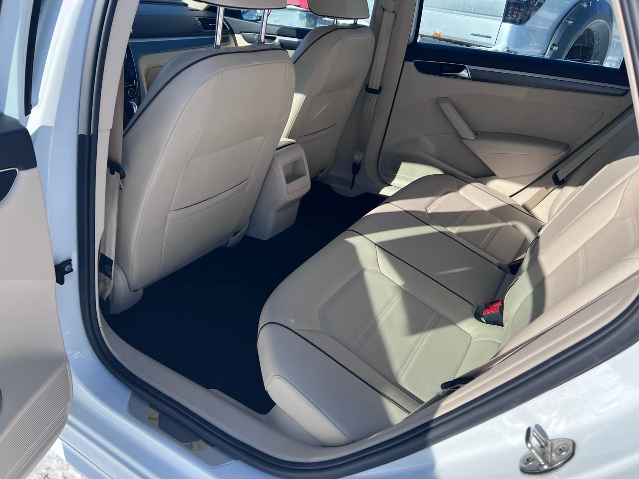 Volkswagen Passat 2.0T S Auto 2018