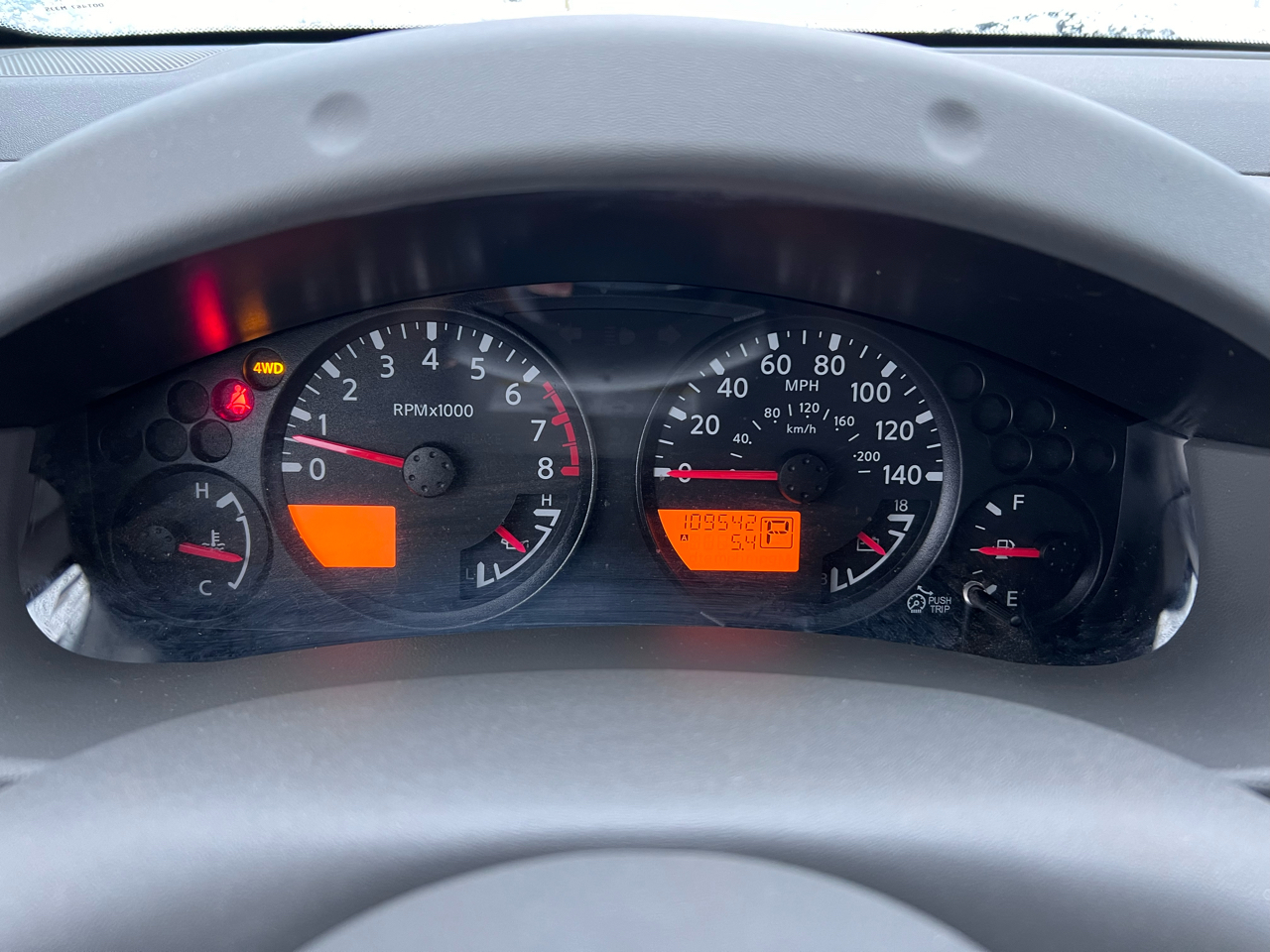 Nissan Frontier 4WD Crew Cab SWB Auto PRO-4X 2016