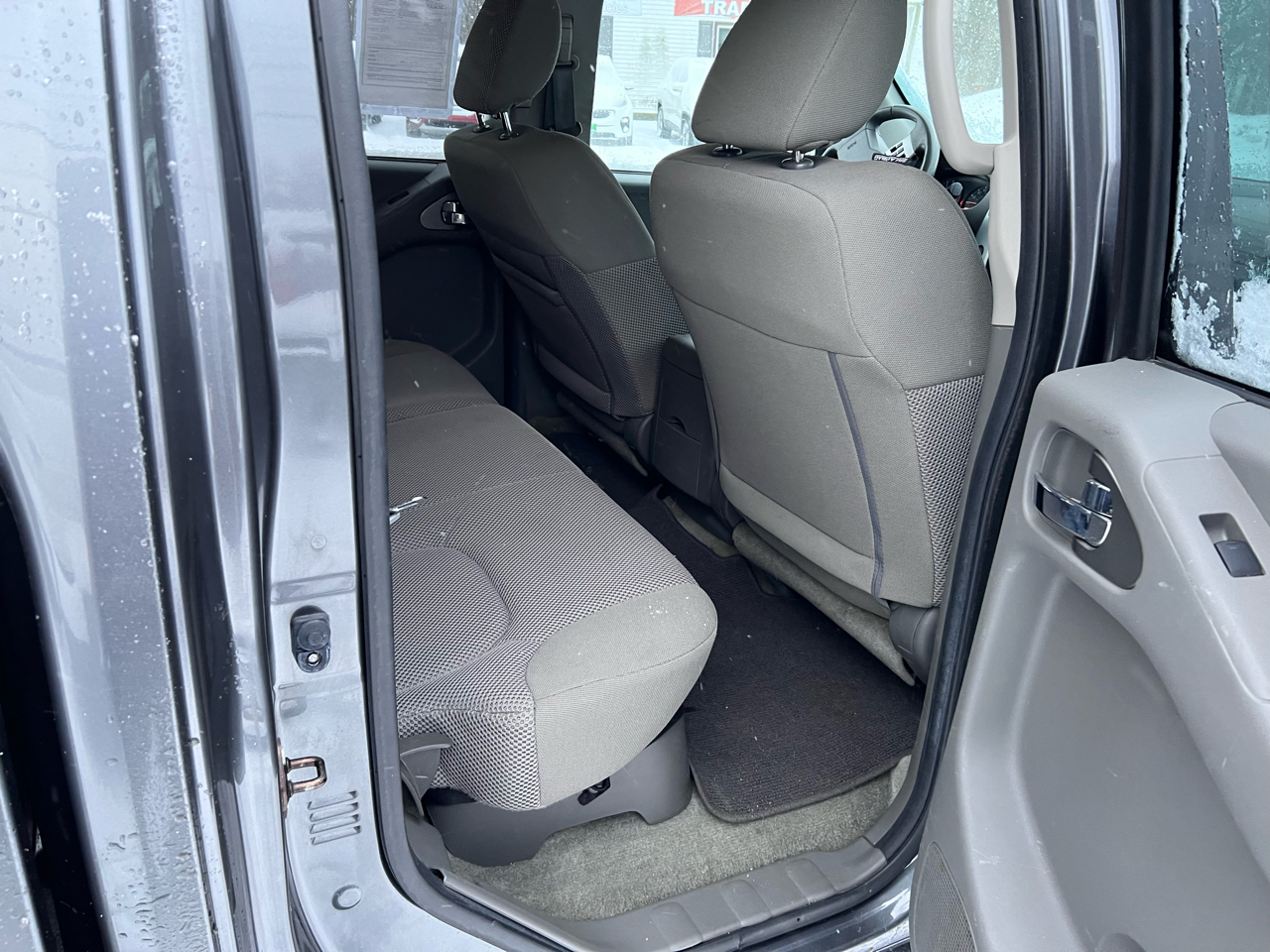 Nissan Frontier 4WD Crew Cab SWB Auto PRO-4X 2016