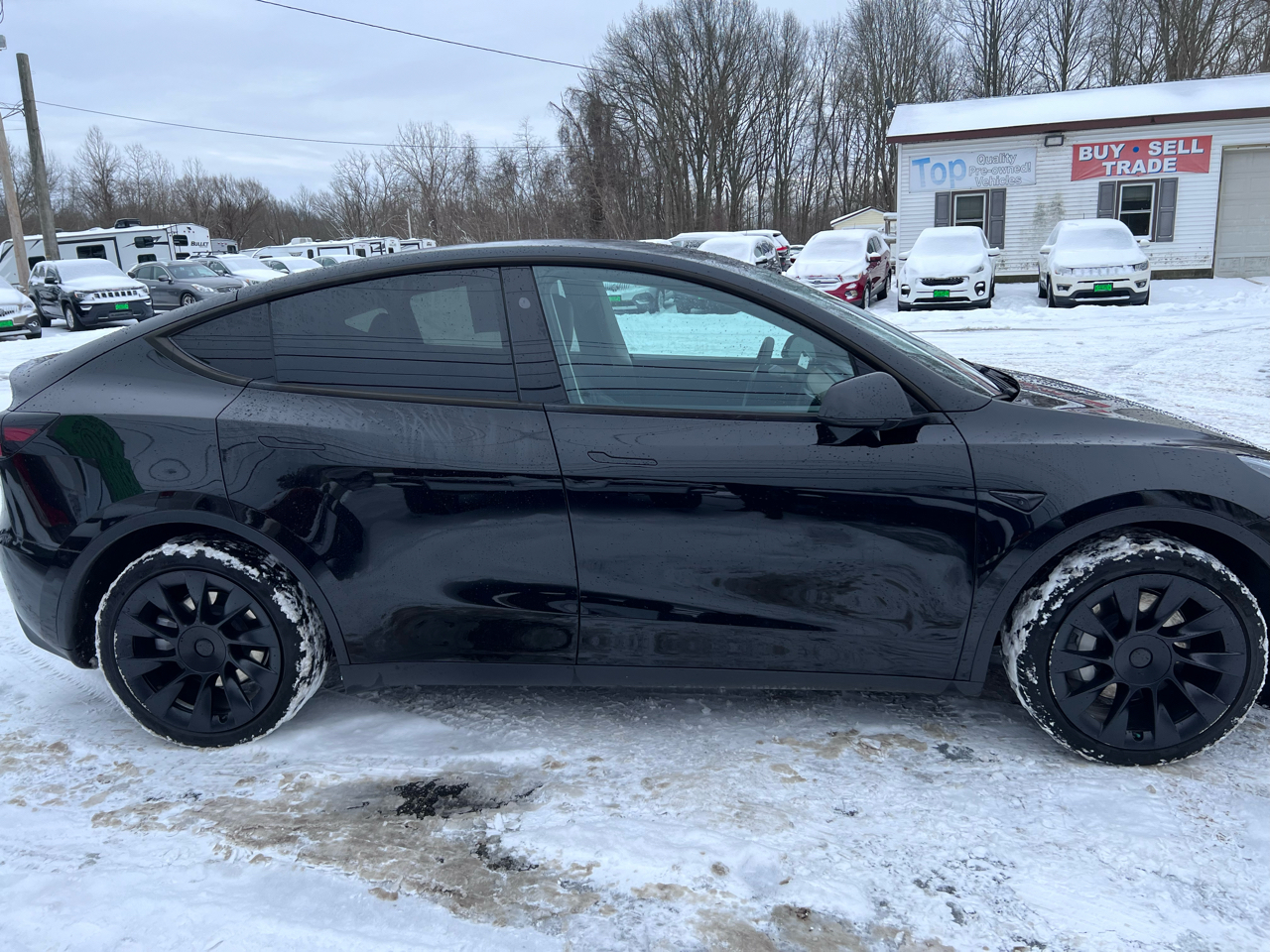 Tesla Model Y Long Range RWD *Ltd Avail* 2024