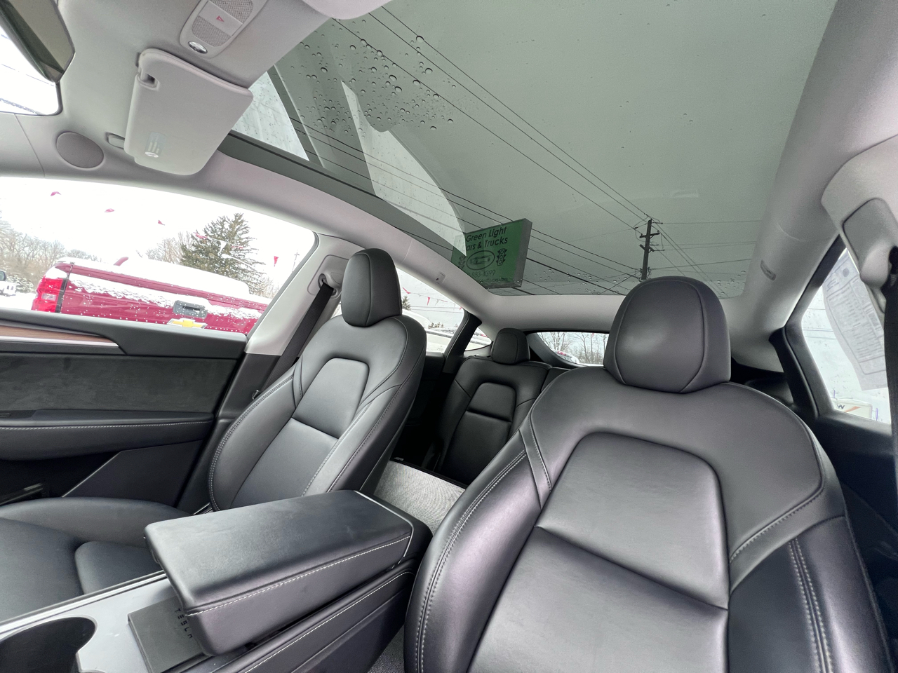 Tesla Model Y Long Range RWD *Ltd Avail* 2024